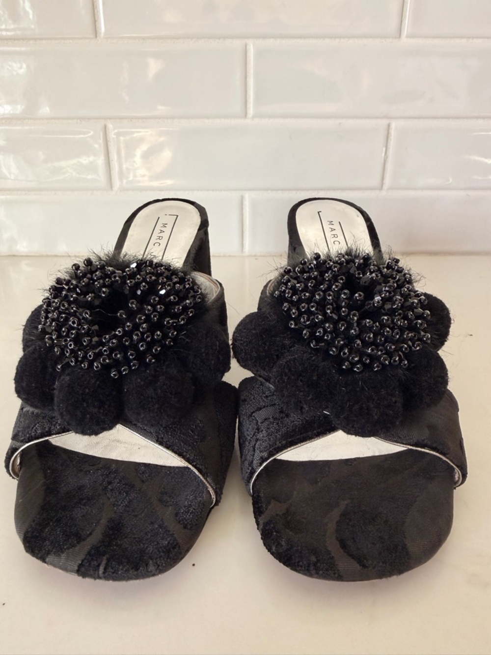 Marc Jacobs Women's Aurora Pompom Mule sandals in black size 36 - Picture 5 of 8